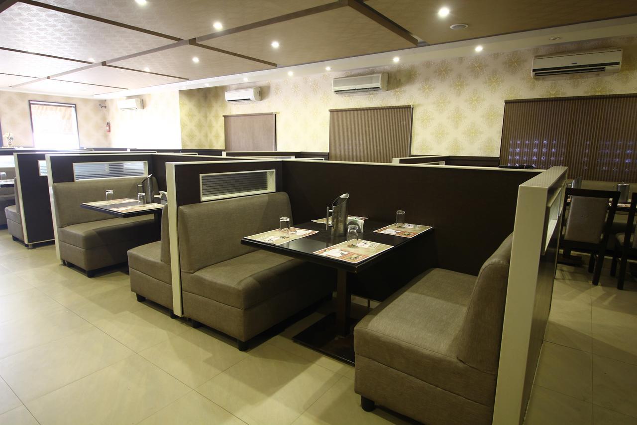 Vels Hotel Pondicherry Dış mekan fotoğraf