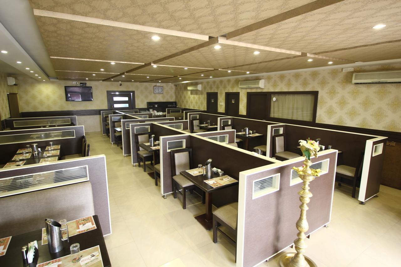 Vels Hotel Pondicherry Dış mekan fotoğraf